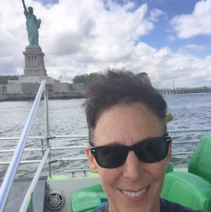 Meet your Posher, Deborah